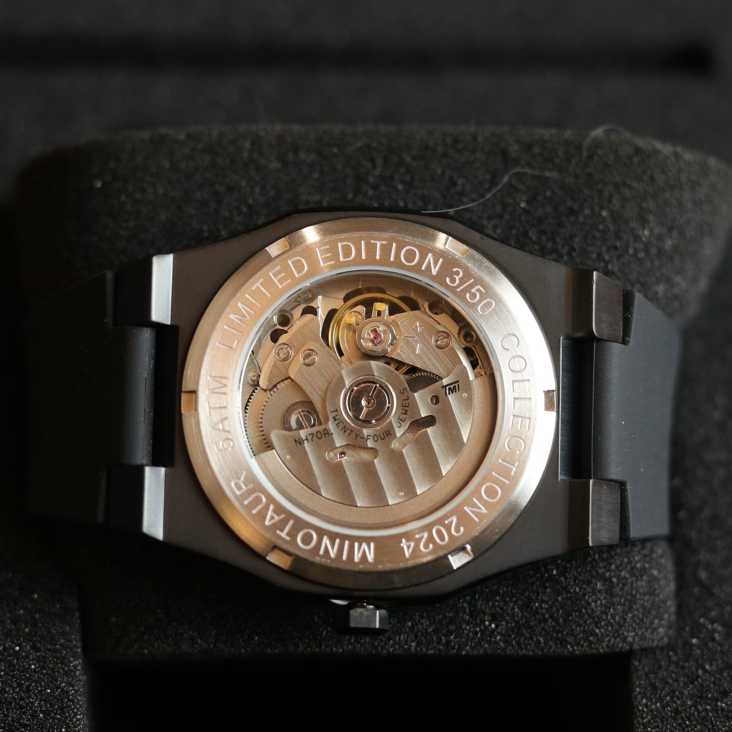 Montre ONYX Minotaur limitée à 50 exemplaires